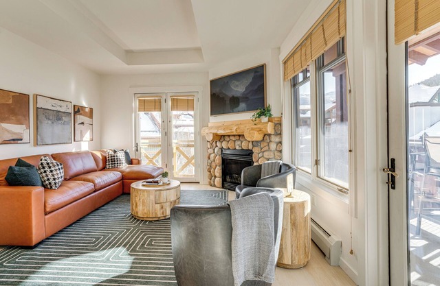Walk to Lifts: Copper Mtn Condo in Center Village
