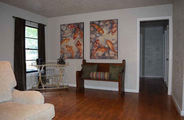 Walking distance to OU campus. Remodeled 3-bedroom house in Norman