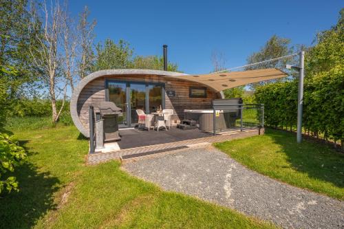 Wandales Luxury Pod with Hot Tub at Fell View Park Kirkby Lonsdale
