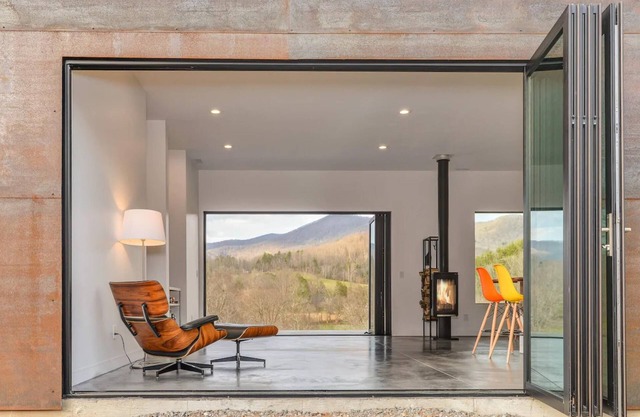 Wander Asheville Meadows