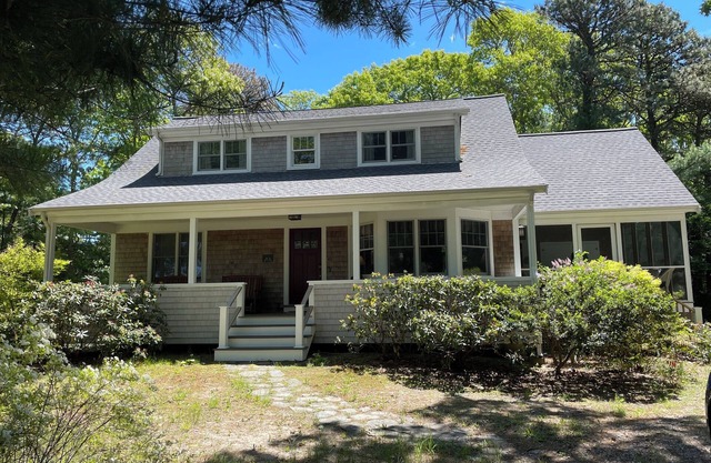 Water View Home With Great Screen Porch (2317)
