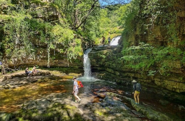 Waterfall Lodge - Direct access to waterfall walks