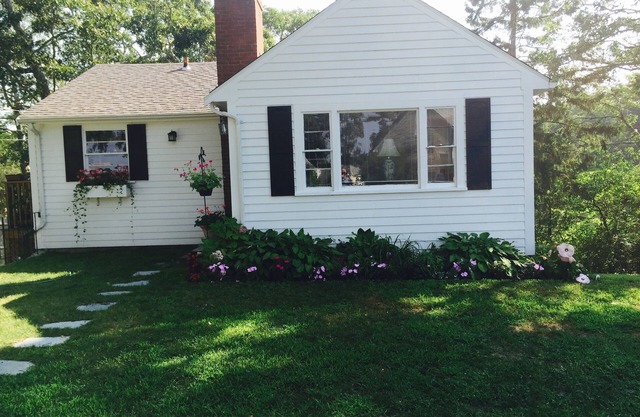 Waterfront Cottage on Scenic Cove. Price Change!