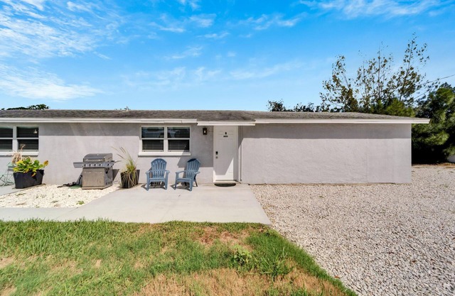 Waterfront Duplex on a Private Peninsula