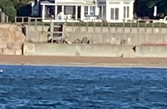 Waterfront home- Sleeps 10 - private beach-epic pool