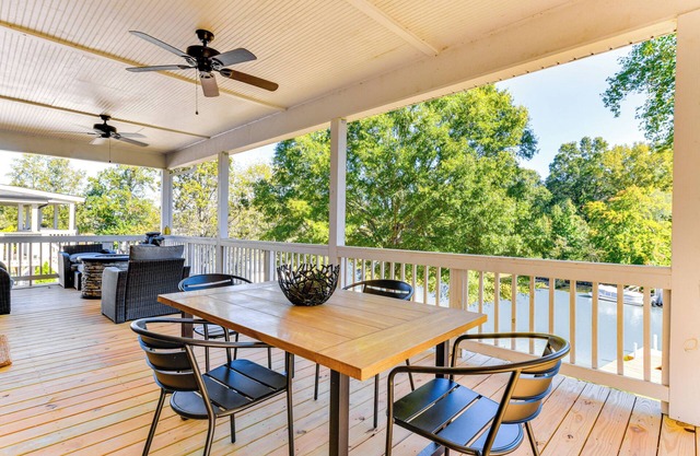 Waterfront Lake Hickory Retreat w/Private Dock!