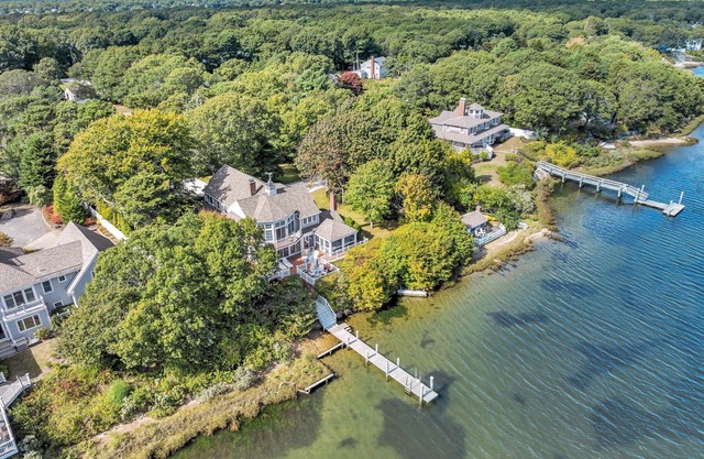 Waterfront Luxury in Falmouth with Private Beach Access RPAM119
