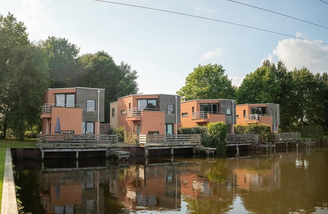 Waterfront Retreat in Drenthe