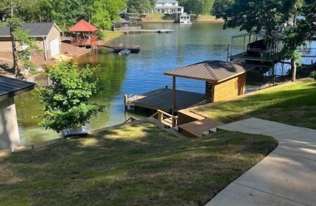 Wedowee Lakefront Home w/Optional Boat Rental