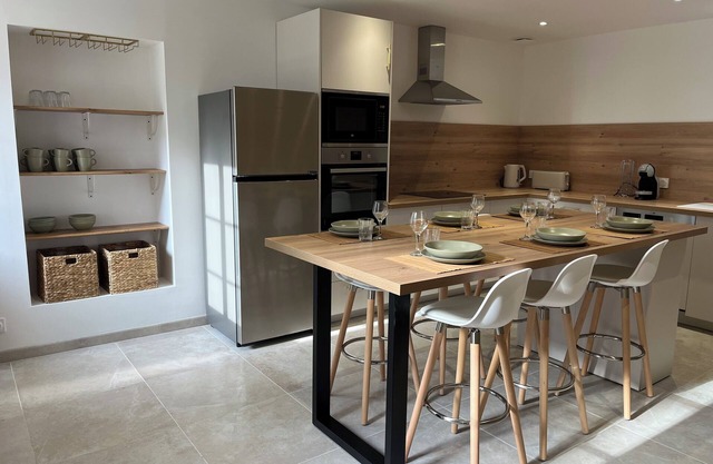 Welcome to la Nacrière - House Bourg de Mer - 3 Bedrooms and more