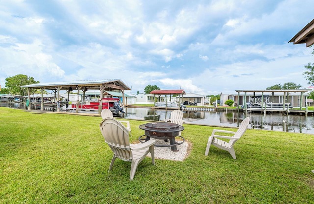 Welcome to paradise at Paradise Cove!