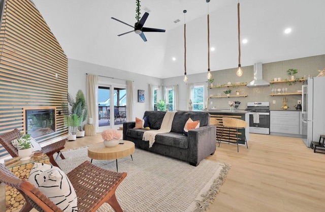 Welcome to the Urban Jungle