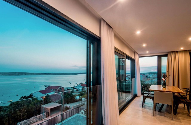 Welcome to this modern and luxurious vacation apartment on the island of Pag.