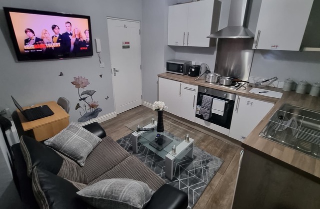 Well equipped apartment for a relaxing cosy and luxurious fun stay +Free Parking