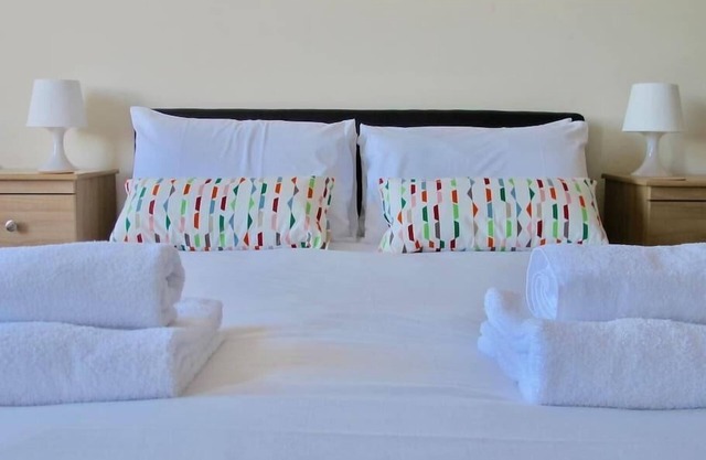 Well equipped Double room @The Jollys