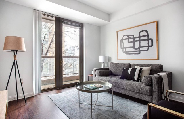 Well-located Kendall Square 1BR w/courtyard, by Blueground