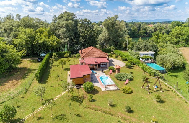 Wellness House On The River Kupa, Banska Selnica, Croatia