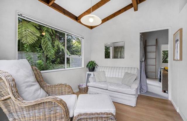 West and Relaxation – Greytown Holiday Home