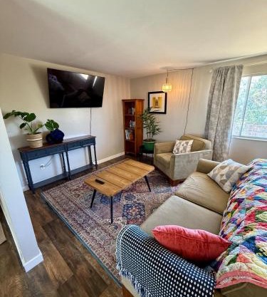 West Valley home by USANA and Airport