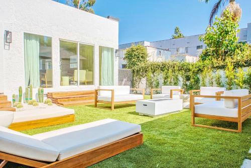 WestHollywood Villa Sleep 12 Jacuzzi & Garden Oasis