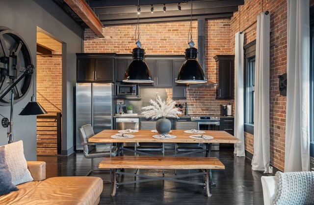 Westside Escape in Historic Downtown Cookeville