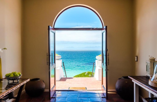 Whale View Manor & Spa