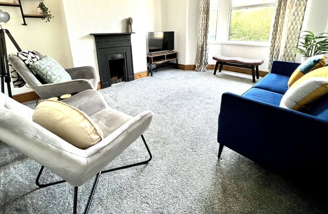 Whitchurch House by Switchback Stays