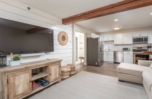 White Cap A-307 | 1 Bed, 1 Bath