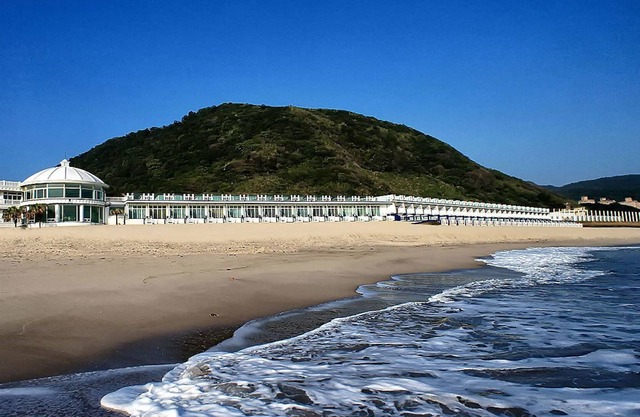 White House Beach Hotspring Resort