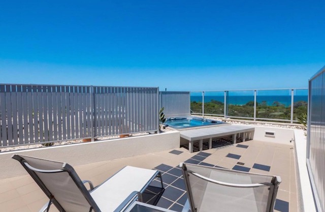 White Shells Luxury Apartments