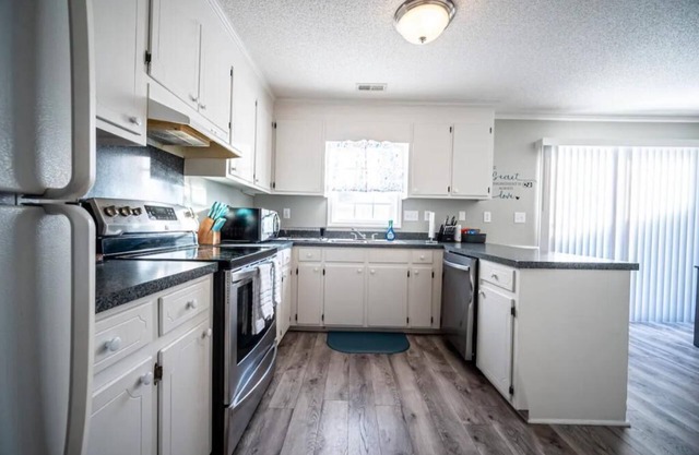 Whites Escapes ! Luxurious getaway !