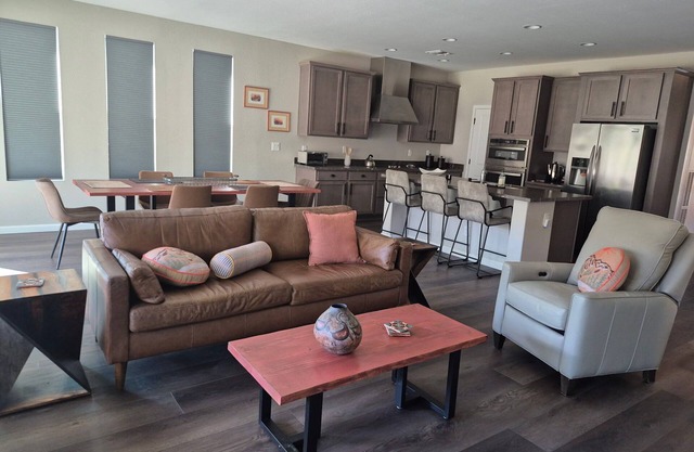 Wickenburg Ranch 2 Bdrm w/HOT TUB, walking distance to amenities