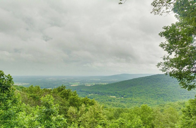 Wide Open Valley Views, Monteagle - Sewanee