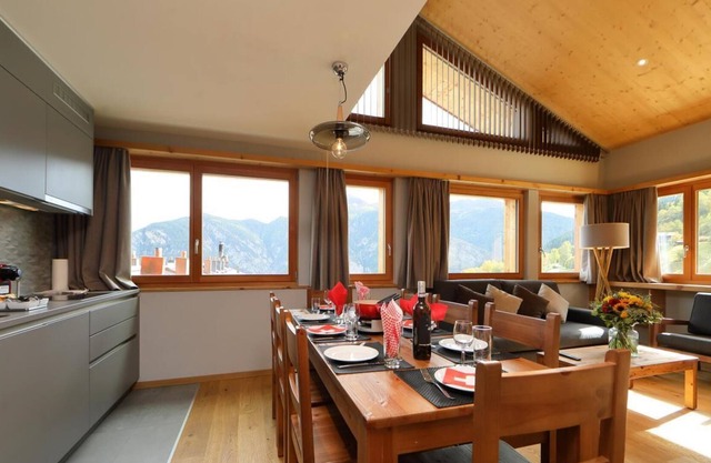 Wifi, 250m from resort center, sauna, hammam, tv, ski locker, 55m², Vercorin