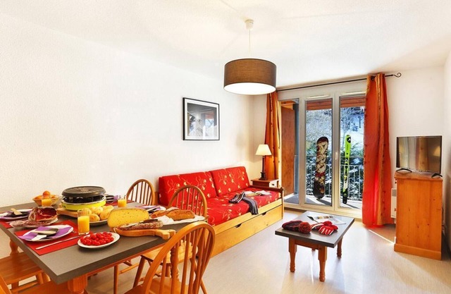 Wifi, ski lifts base, fitness, swimming pool, sauna, parking, ski locker, 39m², Ax-Les-Thermes