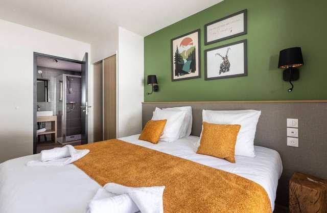 Wifi, swimming pool, sauna, hammam, ski locker, 16-17m², Serre Chevalier