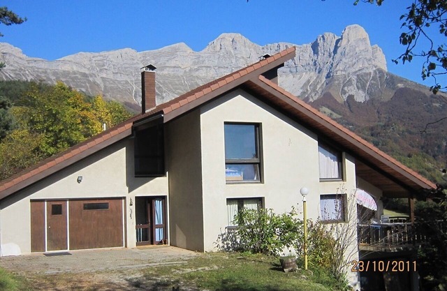 WILDERNESS PARK VERCORS BEAUTIFUL HOUSE WITH PANORAMIC VIEWS