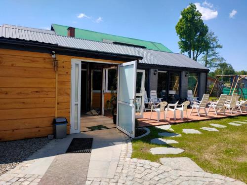 Willa Myśliwska dom 10-osobowy ZE STREFĄ BASENOWĄ w miejscowości Chocznia NIEDALEKO ZATORU I ENERGYLANDII
