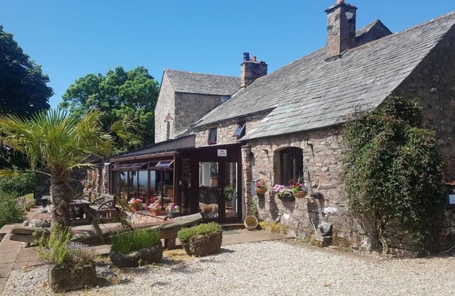 Windsor Farm House , Stunning views/hot tub close to Scafell and Wastwater Lake
