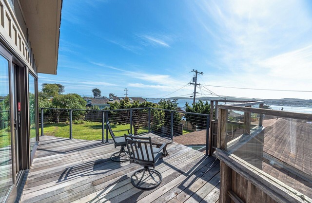 WindyHideaway~NEW & Radiant Retreat! Coastal Family Fun in Bodega Bay! GmRm