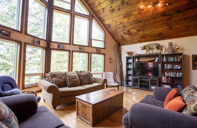 Winsome Silver Lake Perfect for family groups!