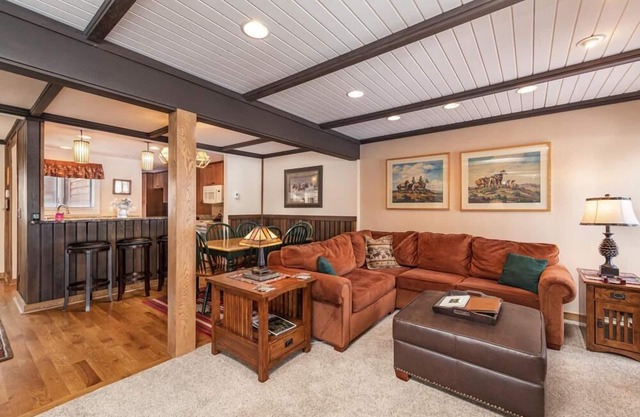 Wister G: 2Br+Loft - N Jackson -1 Mi to Grand Teton Park- Teton View
