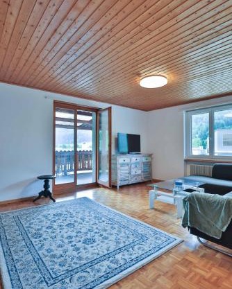 Wohlfühlwohnung nahe Basel und der Natur des Jura