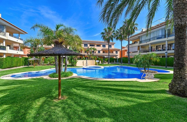 Wonderful and nice apartment with communal pool in Javea, Costa Blanca, Spain for 6 persons