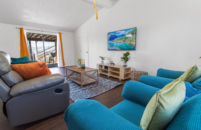 WONDERFUL Family Home w/Scenic Views