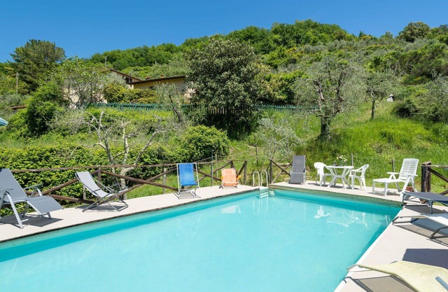 Wonderful private villa for 6 guests with private pool