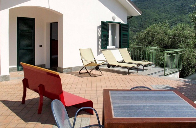 Wonderful private villa with WIFI, A/C, TV, terrace, pets allowed, panoramic view and parking