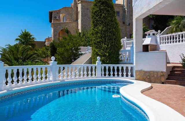 Wonderful private villa with A/C, WIFI, private pool, TV, terrace, pets allowed and panoramic view