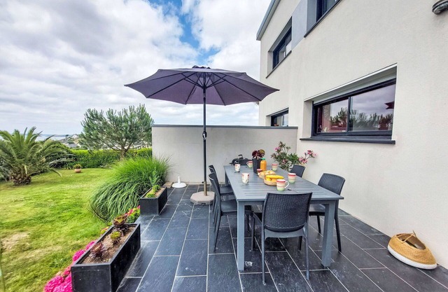 Wonderful private villa for 6 guests with WIFI, TV, terrace and pets allowed