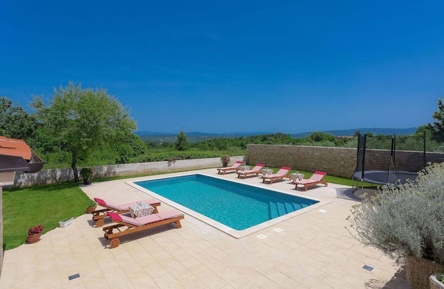 Wonderful private villa for 10 guests with WIFI, A/C, private pool, TV and terrace